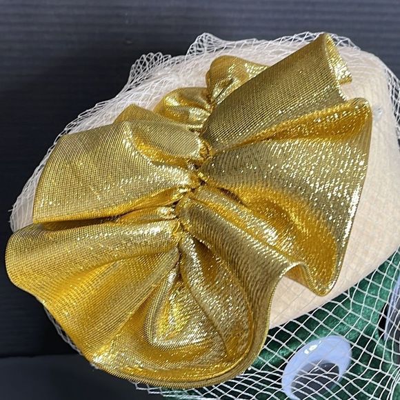 Vintage Mr. Charles Statement Hat with Veil - Picture 3 of 16